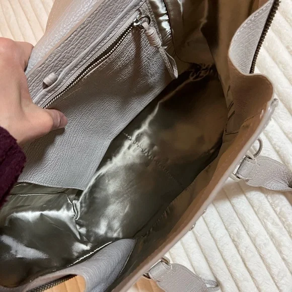 3.1 Phillip Lim | Light Gray | Medium Pashli - Picture 14 of 17